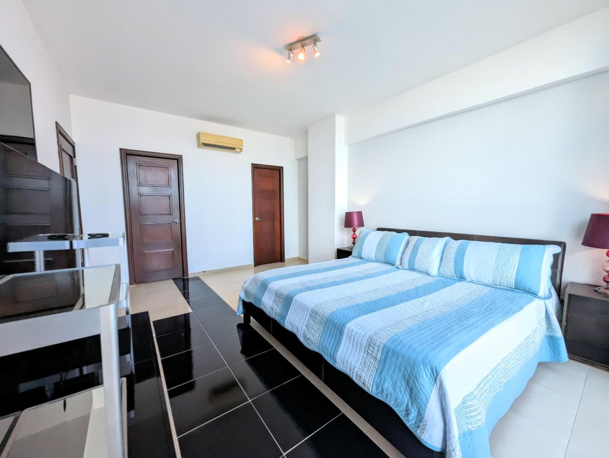 Yc 3602 L Apartamento 2Br En Av Balboa Panama City Exterior photo