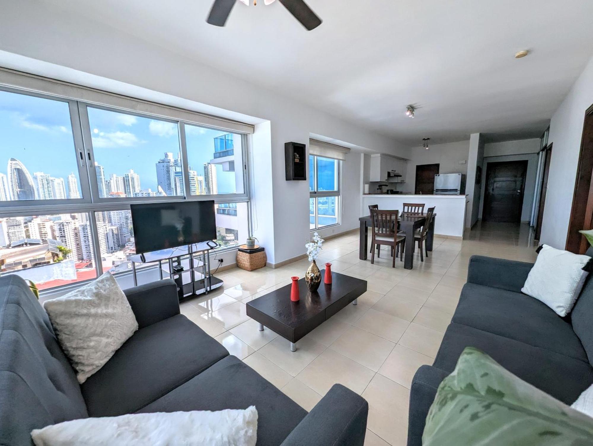 Yc 3602 L Apartamento 2Br En Av Balboa Panama City Exterior photo